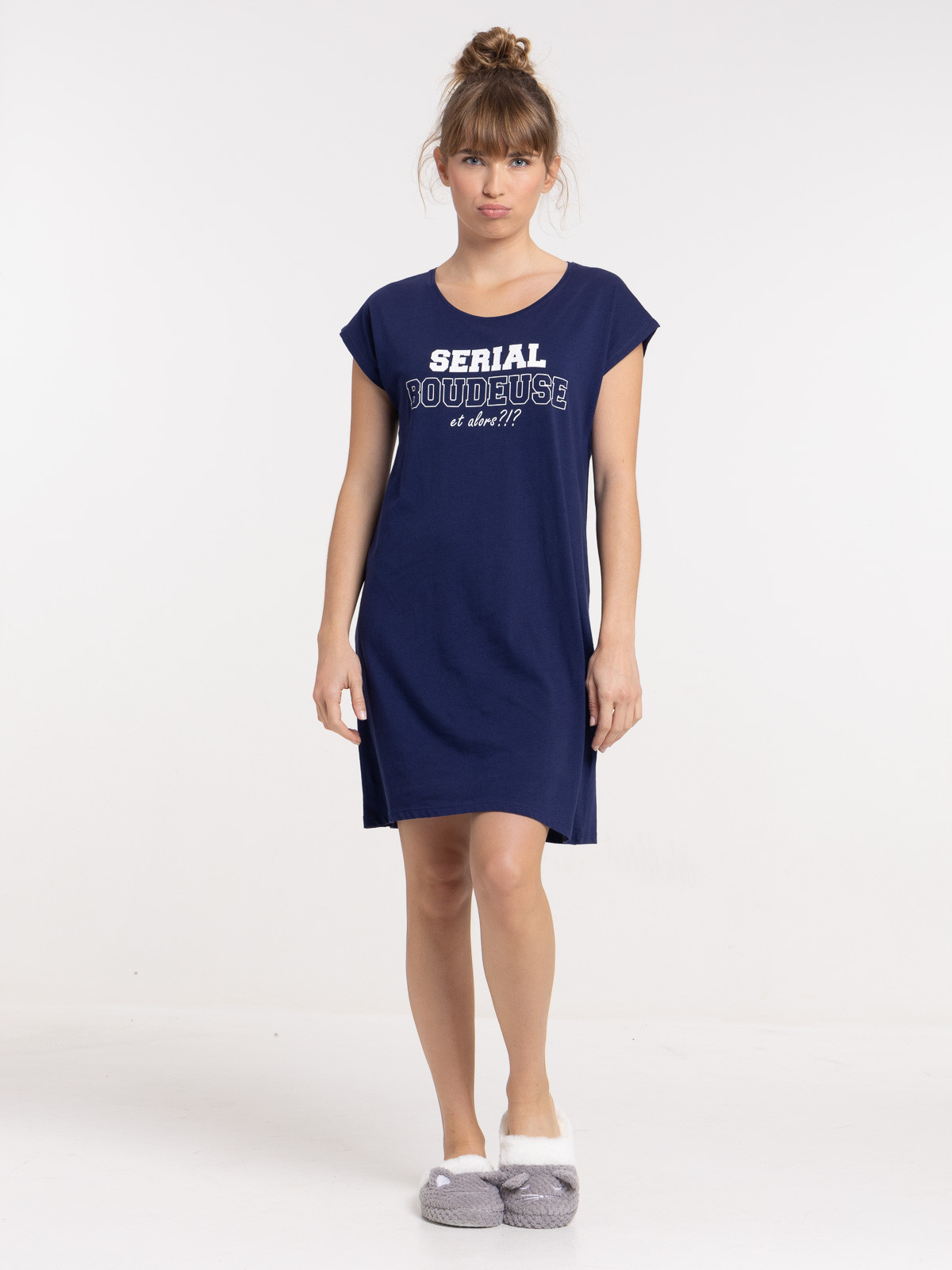 Chemise de nuit serial boudeuse femme