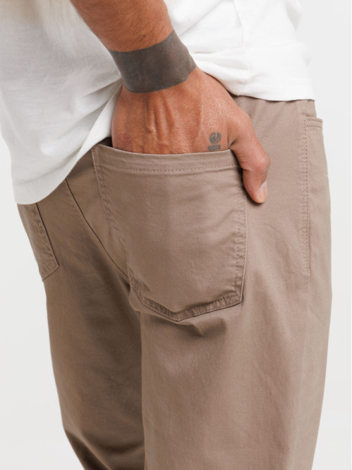 Pantalon slim mocca latte...