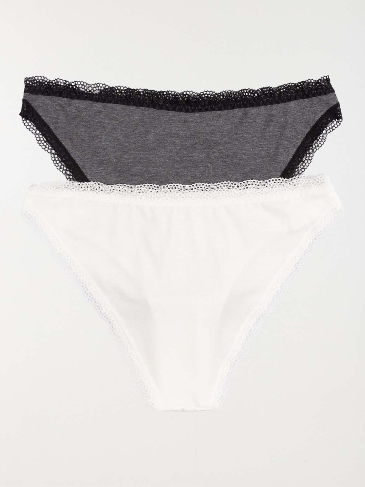 Lot de 2 culottes femme (36-46) Lot de 2 culottes femme (36-46)