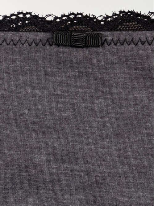 Lot de 2 shorties unis femme (36-46) Lot de 2 shorties unis femme (36-46)