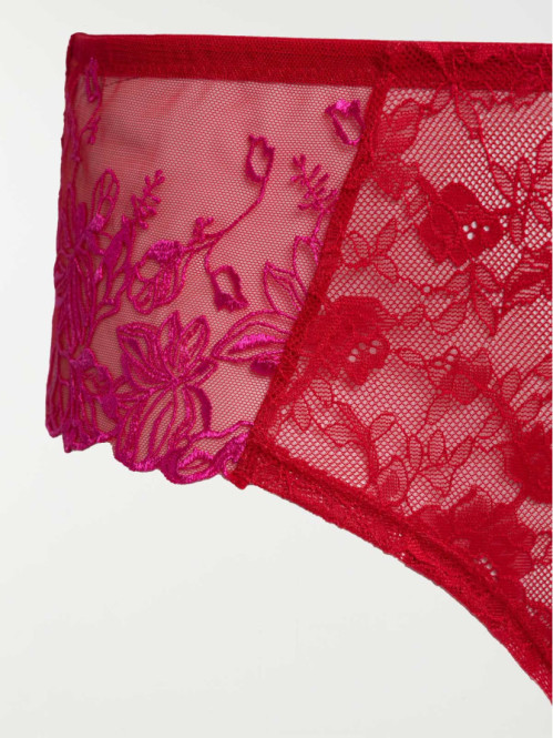 Shorty dentelle rouge kiss femme (44-52) Shorty dentelle rouge kiss femme (44-52)