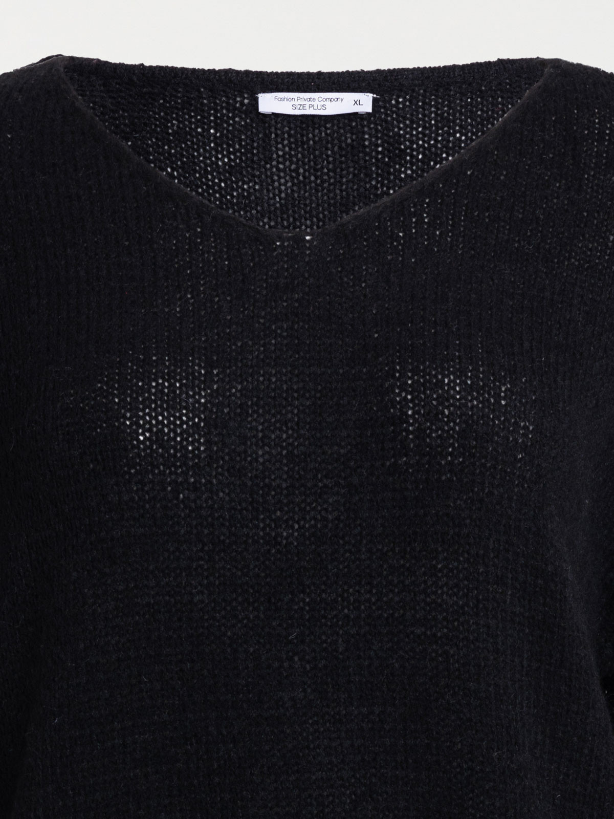 Pull col V noir grande taille femme