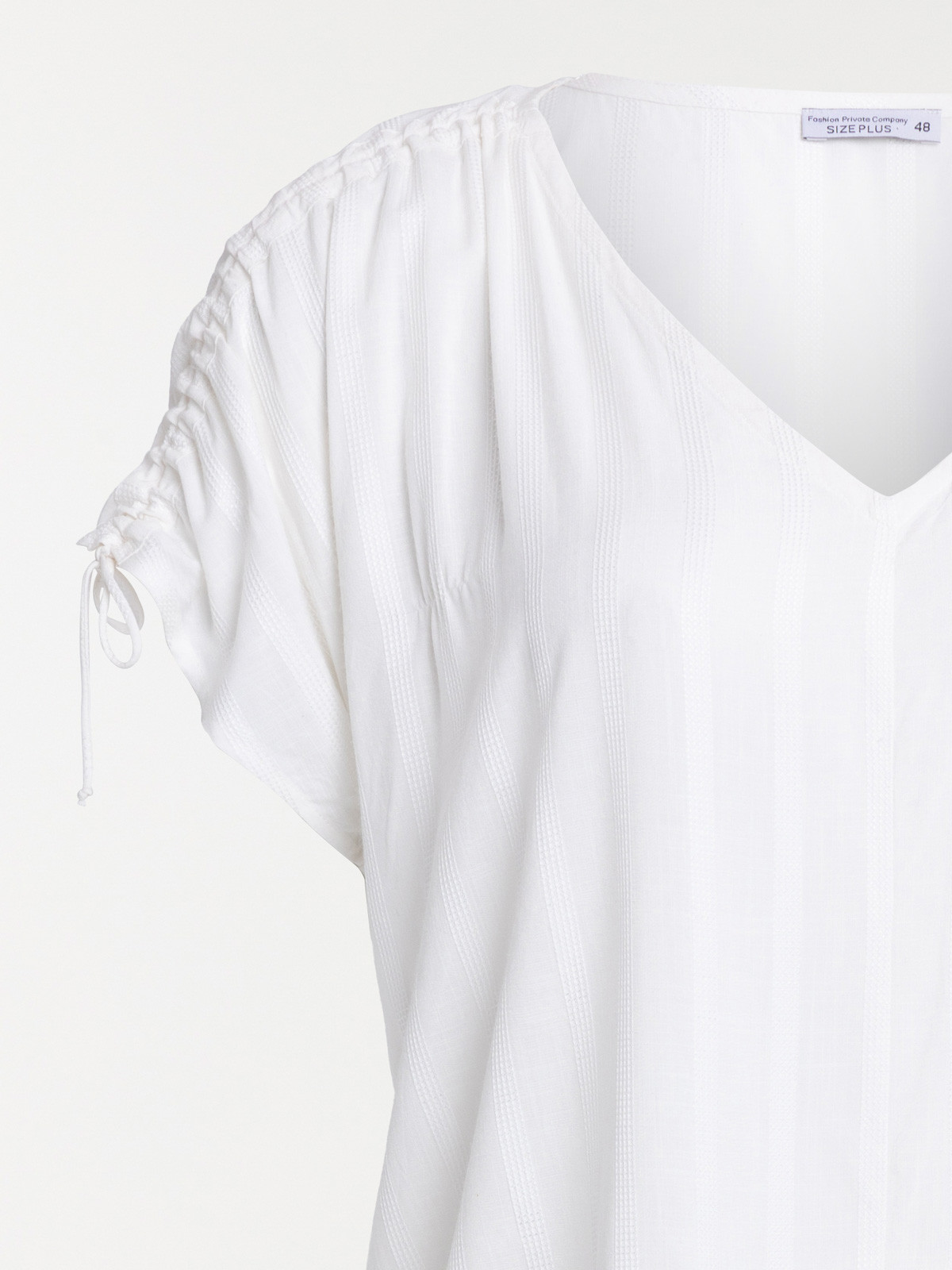 Blouse écru grande taille femme Blouse écru grande taille femme