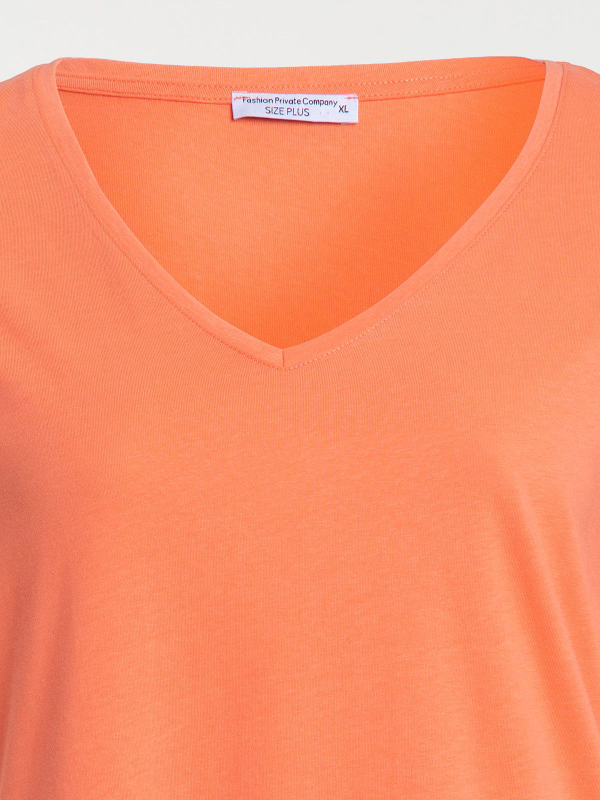 T-shirt col V corail grande taille femme