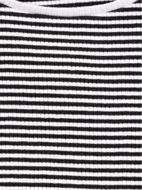 Tee-shirt rayé côtelé fille...