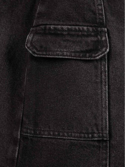 Jupe cargo en jean noir...