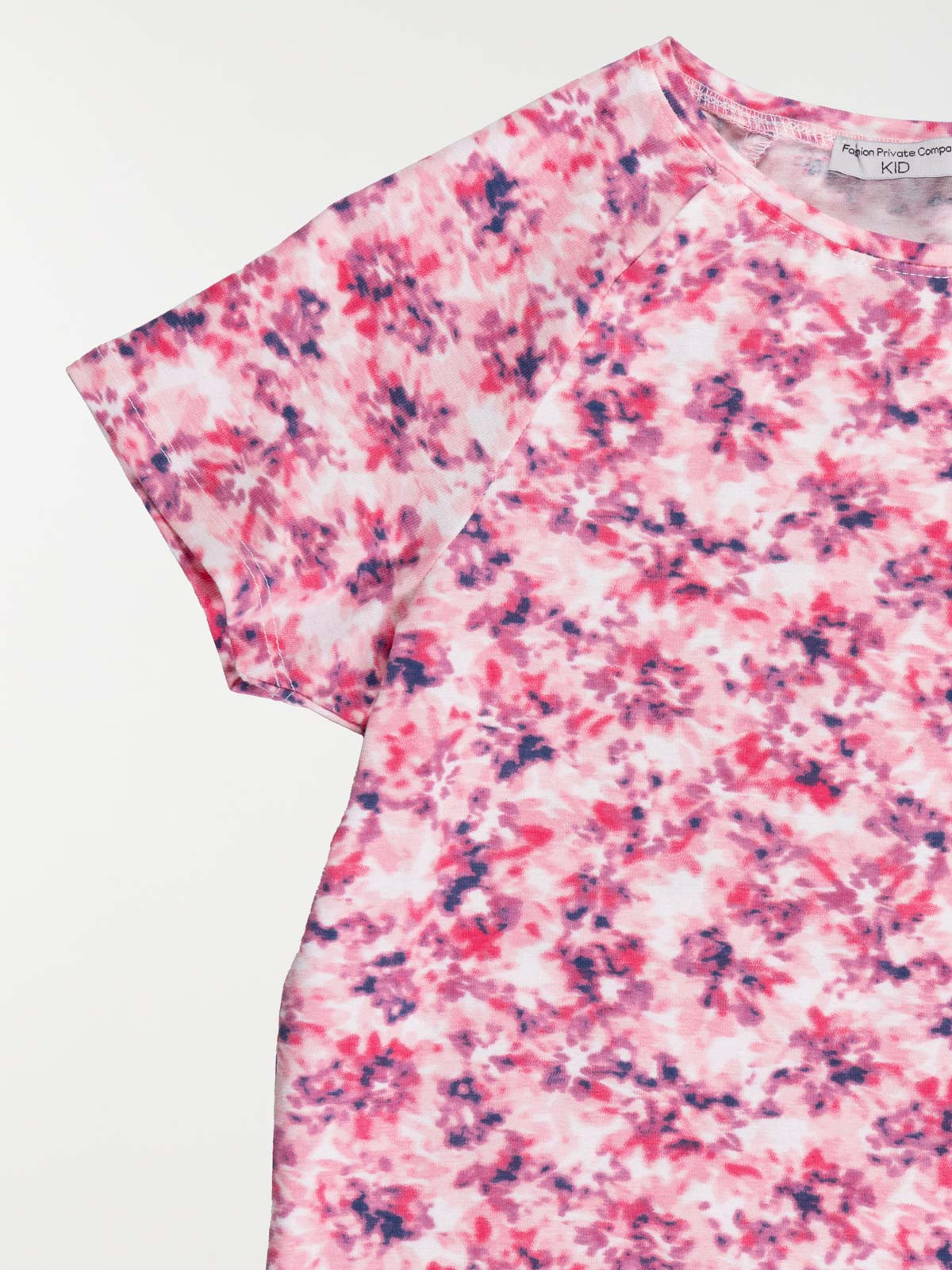 T-shirt sport multicolore fille (4-12A) T-shirt sport multicolore fille (4-12A)