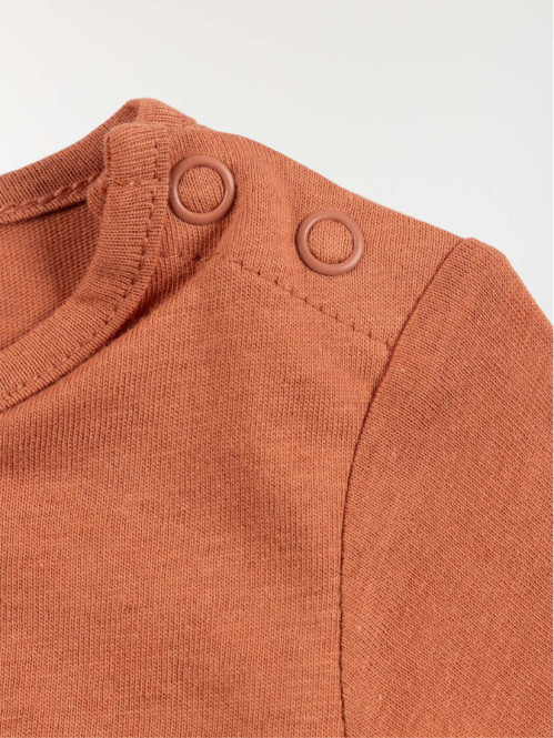 T-shirt mignon et costaud...