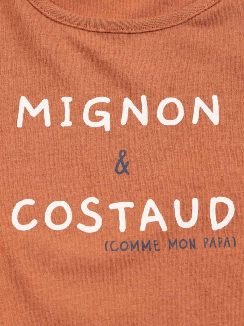 T-shirt mignon et costaud...