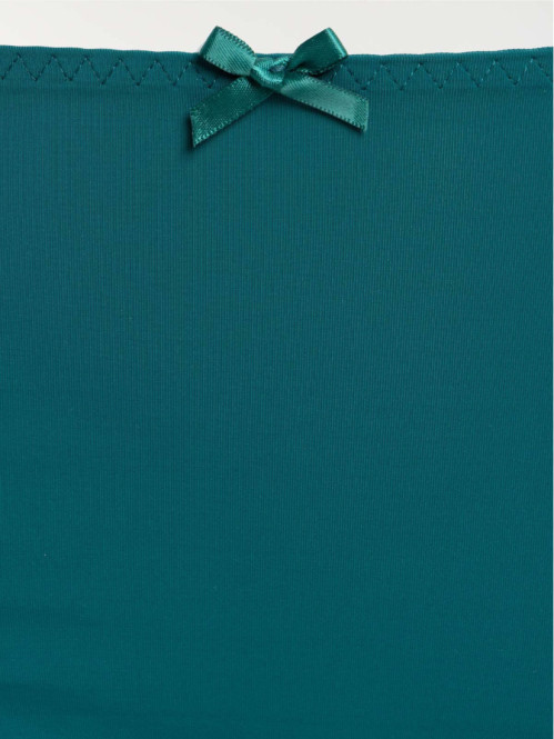 Shorty forêt grande taille femme (46-56) Shorty forêt grande taille femme (46-56)