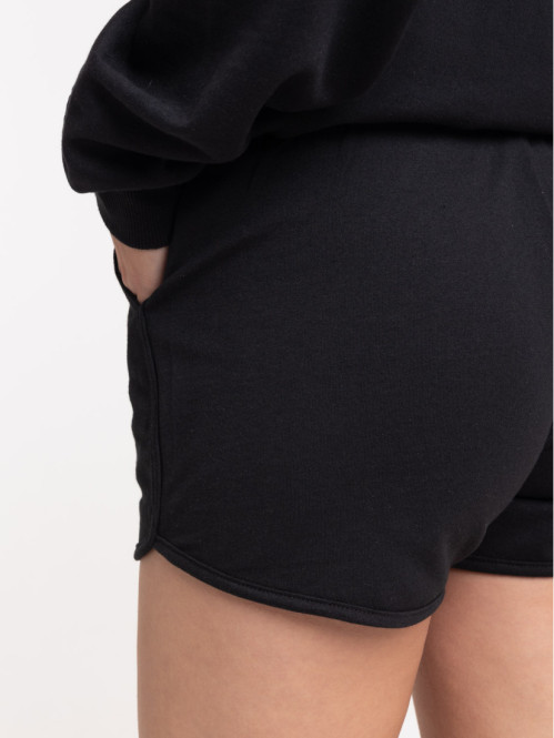 Short basique sport noir femme