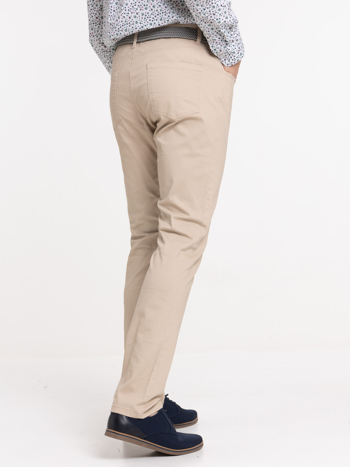 Pantalon slim coloris sable homme