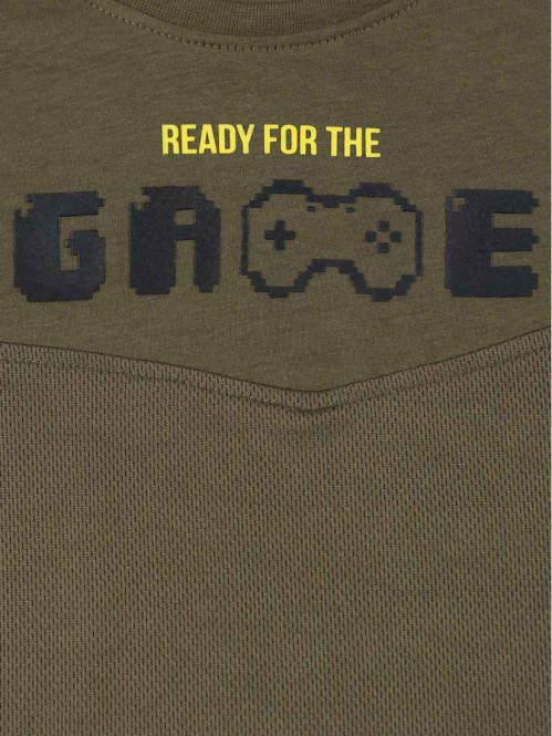 T-shirt manette vidéo garçon (3-8A) T-shirt manette vidéo garçon (3-8A)