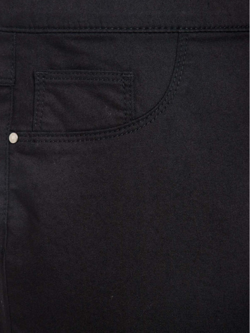 Pantacourt noir grande taille femme Pantacourt noir grande taille femme