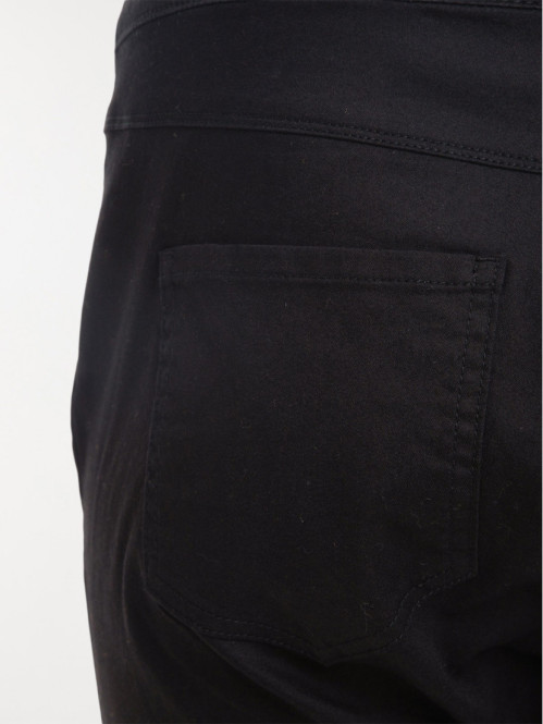 Pantacourt noir grande taille femme Pantacourt noir grande taille femme