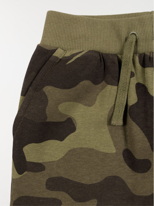Jogging motif camouflage...