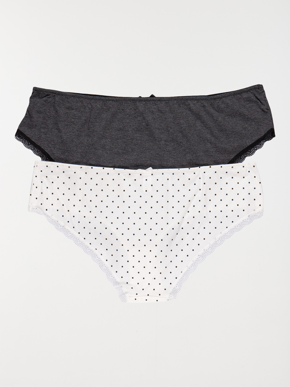 Lot de 2 shorties femme (46-56) Lot de 2 shorties femme (46-56)
