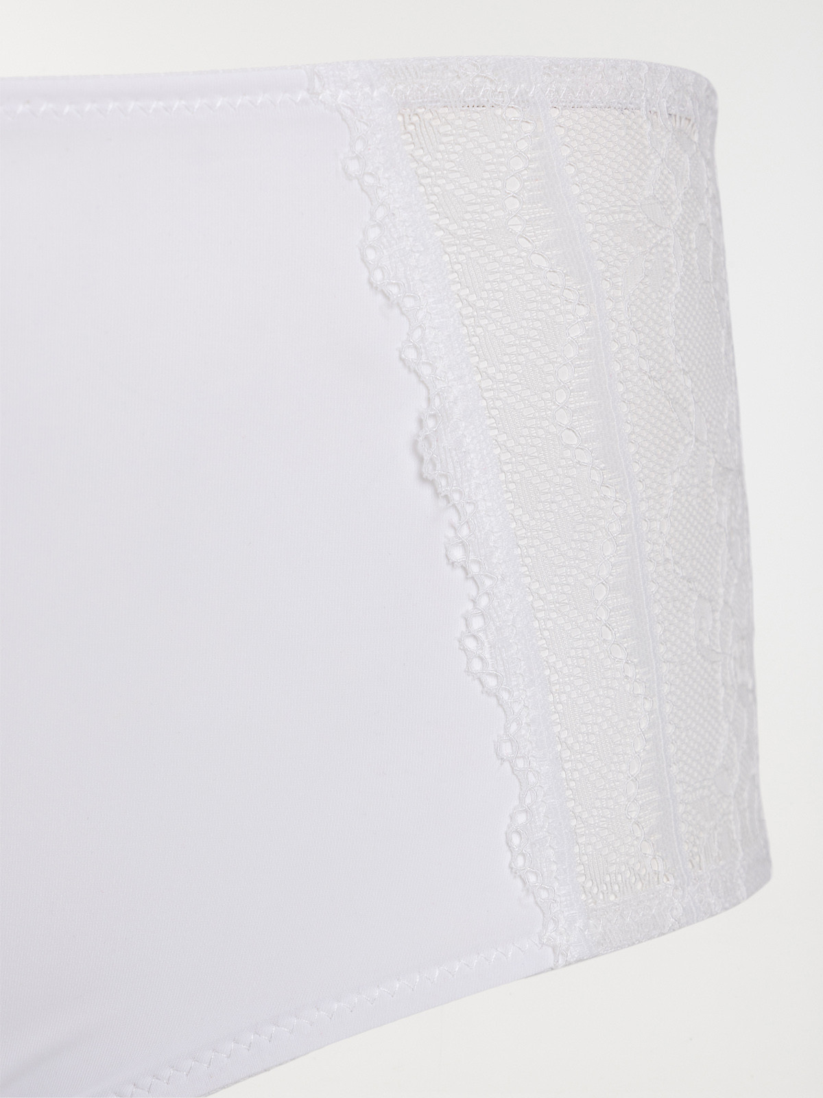 Shorty ivoire grande taille femme(46-56)