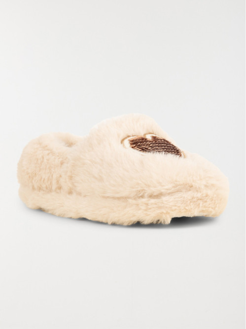 Chaussons coeur fille beige...