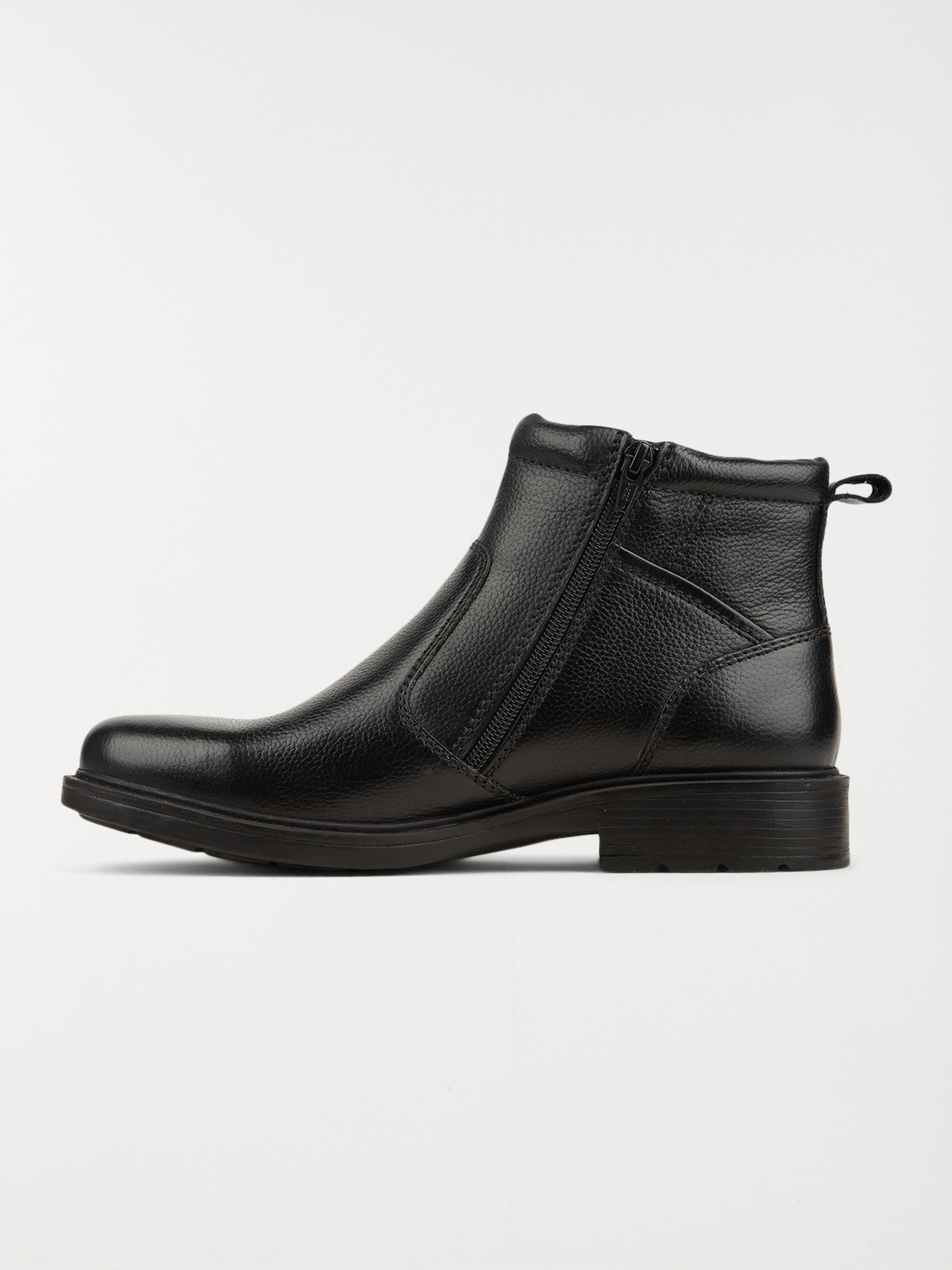 Chaussure montante noire homme (40-45) Chaussure montante noire homme (40-45)