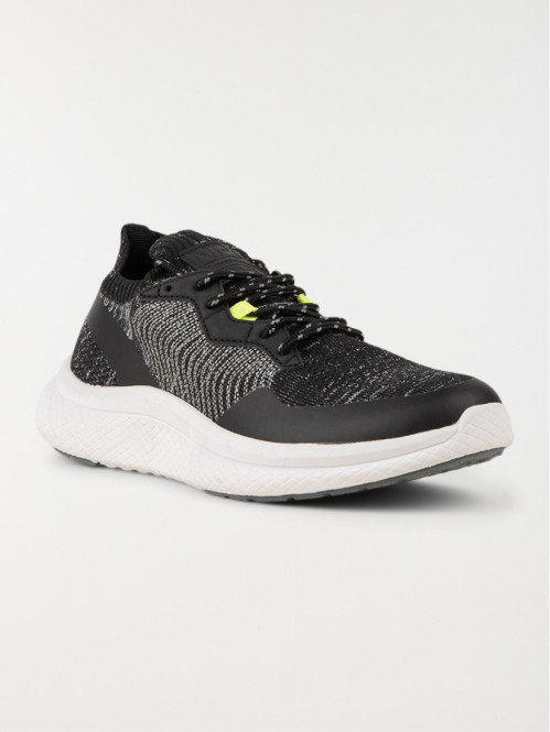 Basket de sport noire homme (40-46) Basket de sport noire homme (40-46)