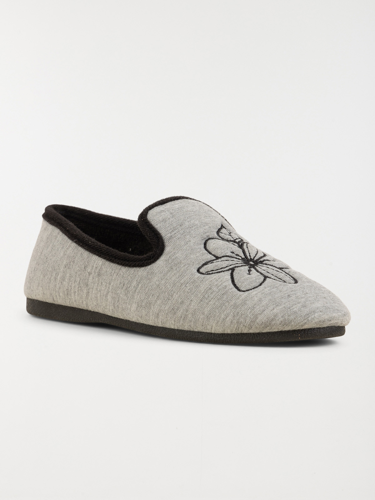 Chaussons brodés fleurs femme (36-41) Chaussons brodés fleurs femme (36-41)