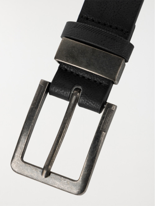 Ceinture noire passant...