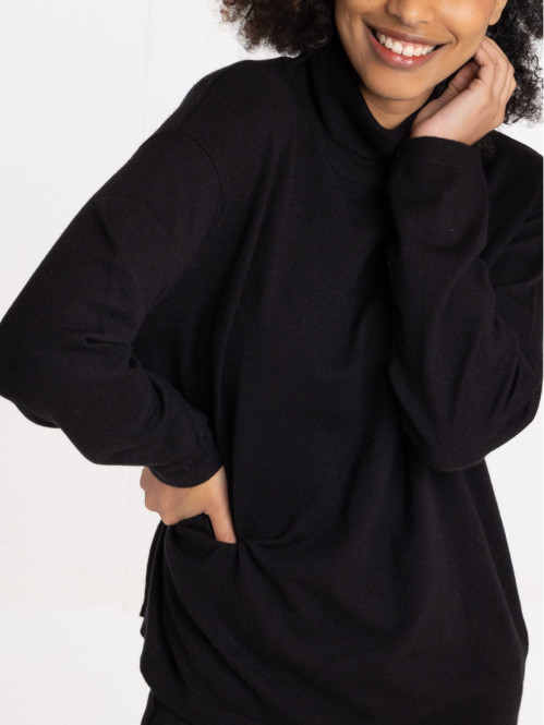 Pull col roulé noir femme