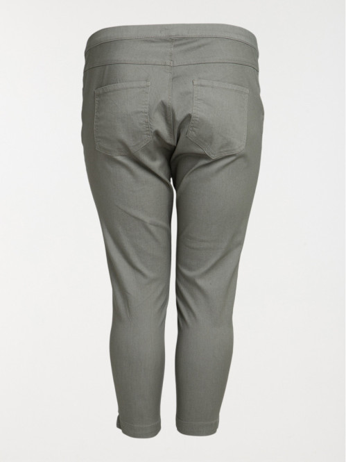 Pantacourt tilleul grande taille femme Pantacourt tilleul grande taille femme