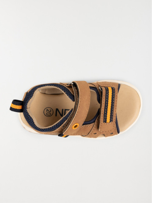 Sandales scratchs camel garçon (19-23) Sandales scratchs camel garçon (19-23)