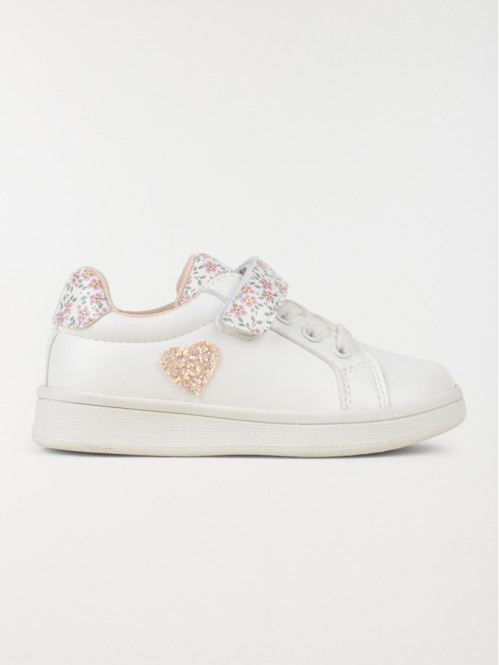 Basket à scratch blanche...