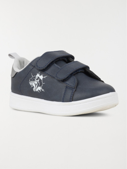 Basket scratchs dinosaure...