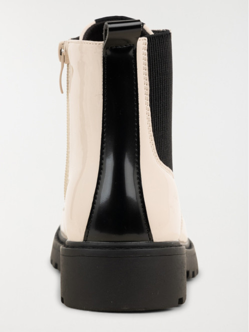 Bottines beiges lacets...