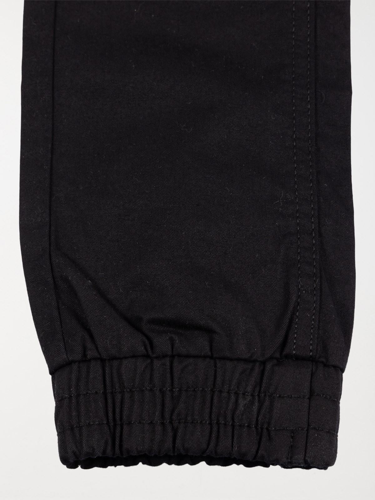 Pantalon jogger noir garçon (3-12A) Pantalon jogger noir garçon (3-12A)