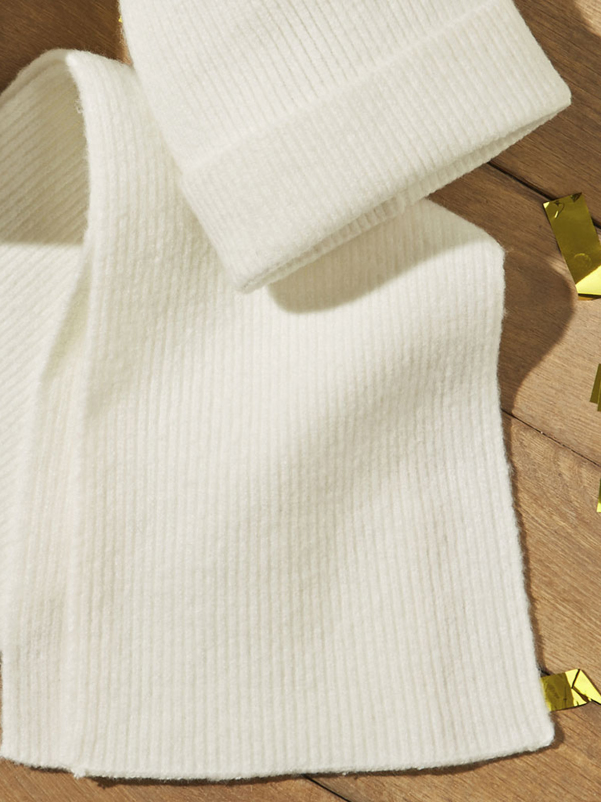 Ensemble écru bonnet et écharpe femme Ensemble écru bonnet et écharpe femme