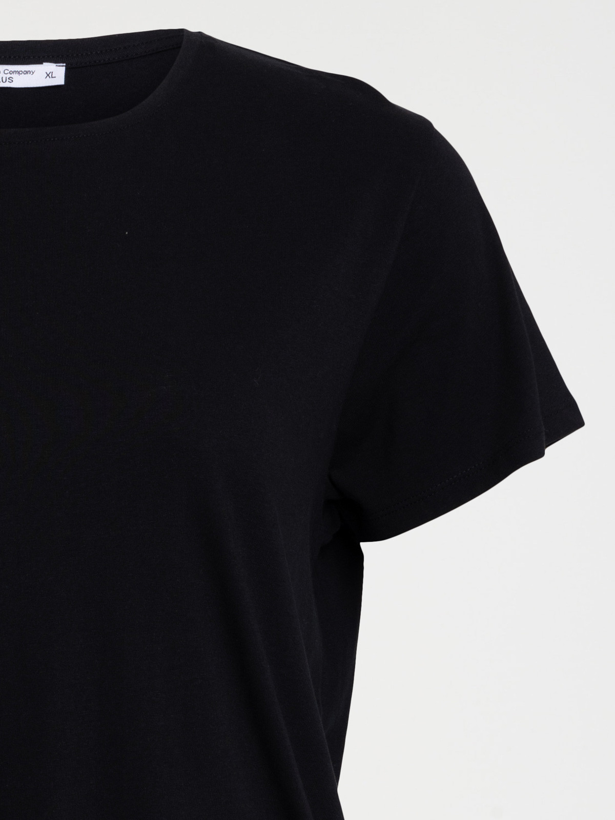 T-shirt noir grande taille femme T-shirt noir grande taille femme