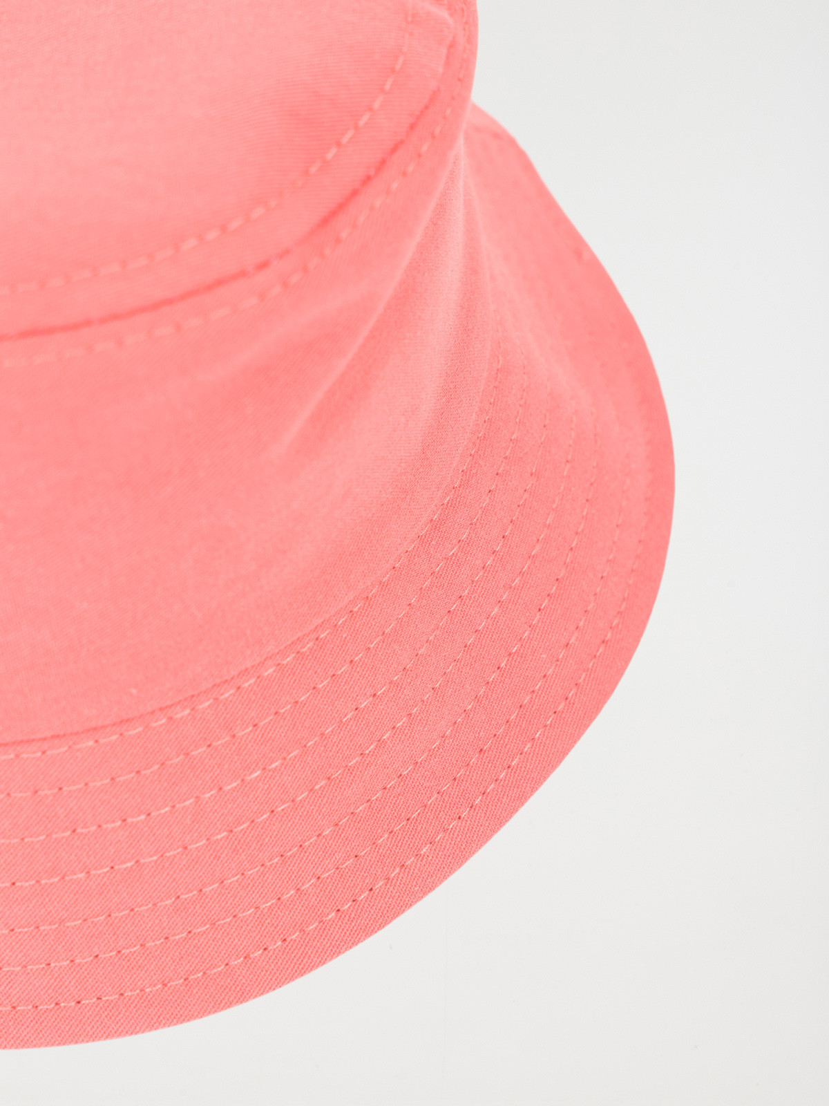 Bob sorbet fraise fille Bob sorbet fraise fille