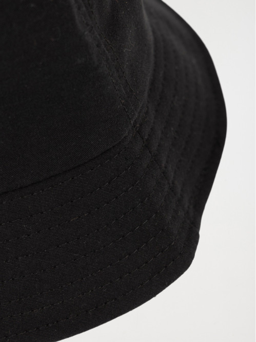 Bob coloris noir femme