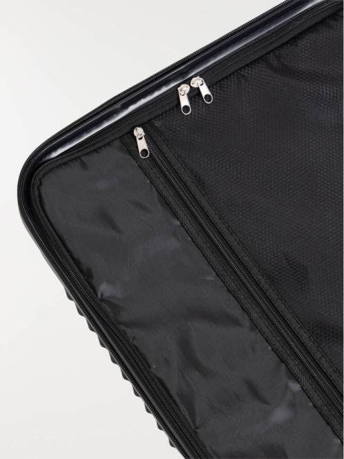 Valise rigide à roulettes...