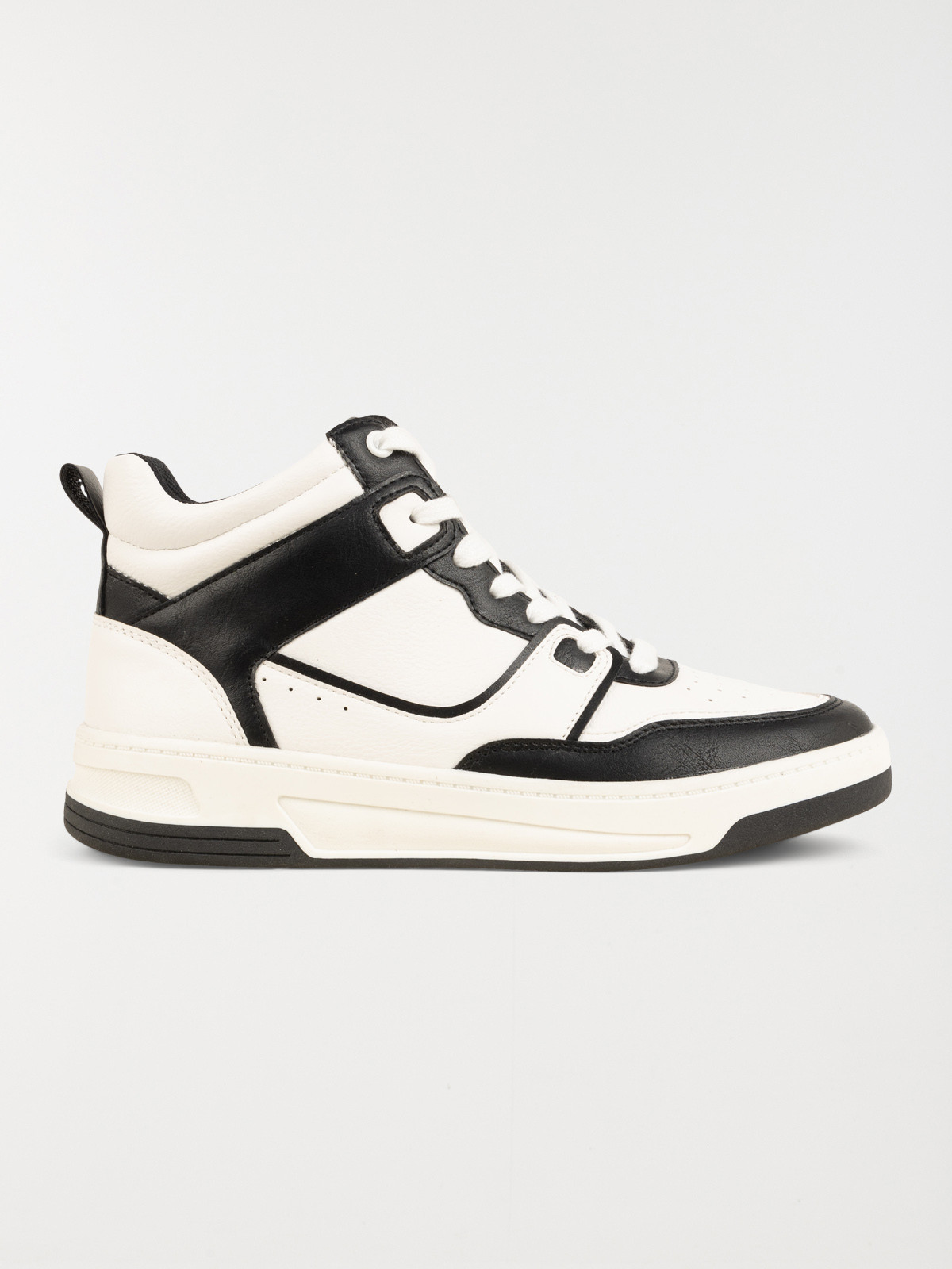 Basket montante blanche femme (36-41)