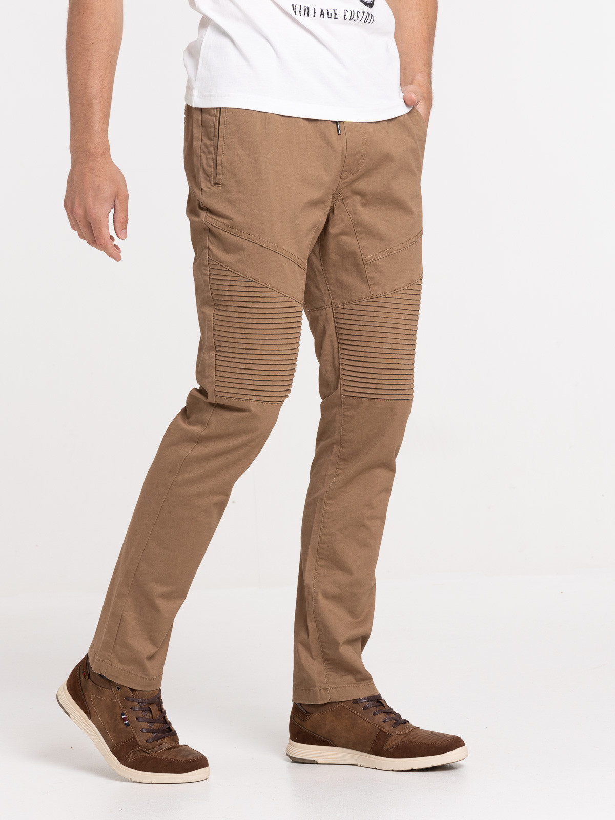 Pantalon café foncé homme