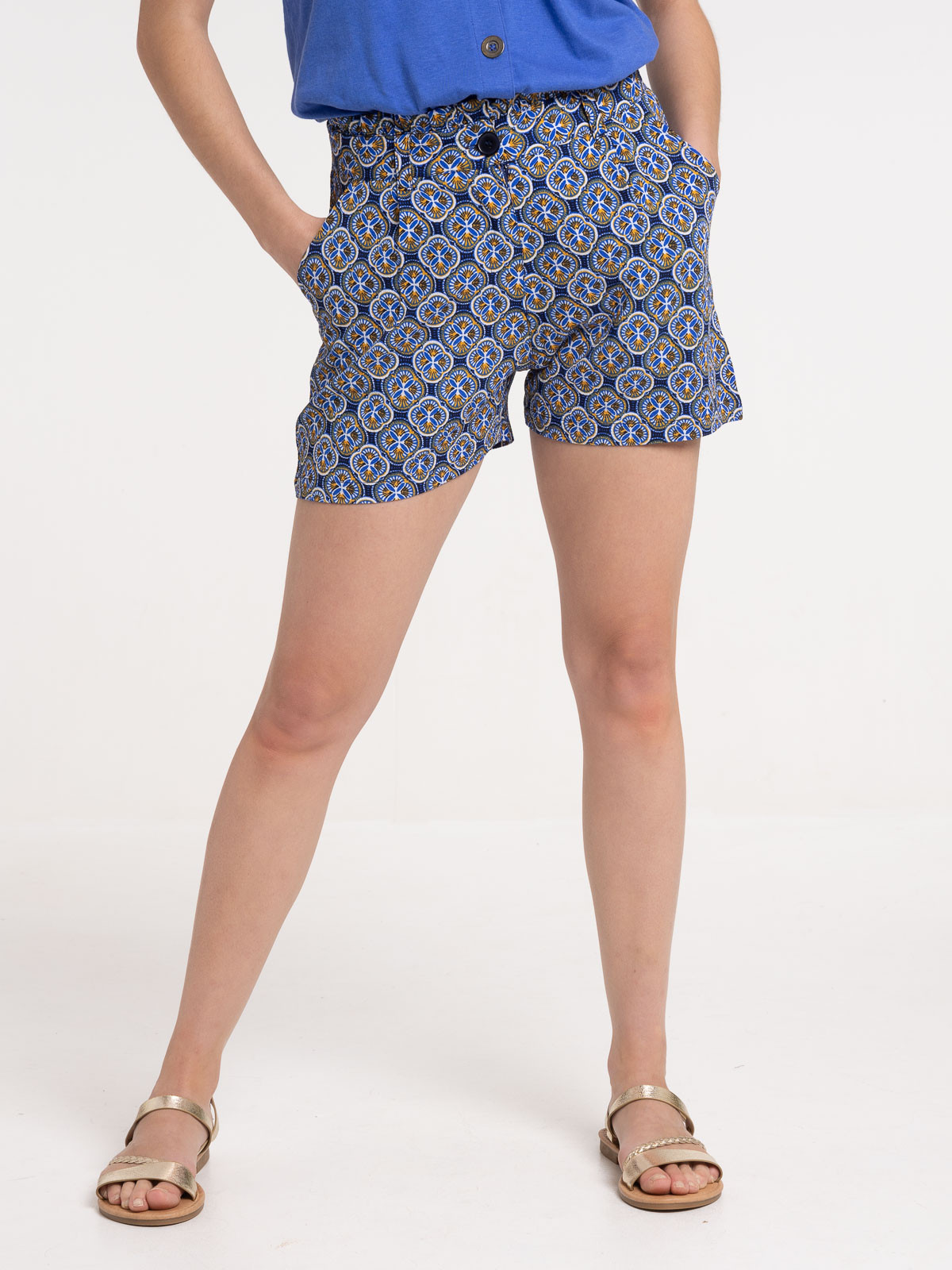 Short imprimé graphique femme