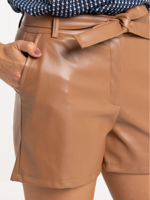 Short camel foncé femme Short camel foncé femme