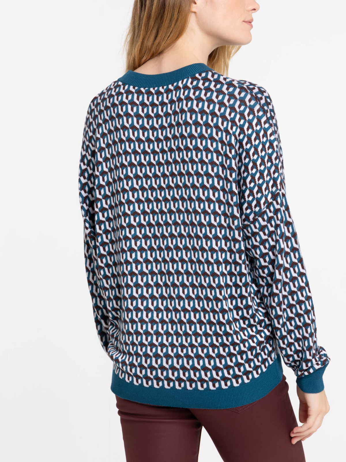Pull motif graphique femme