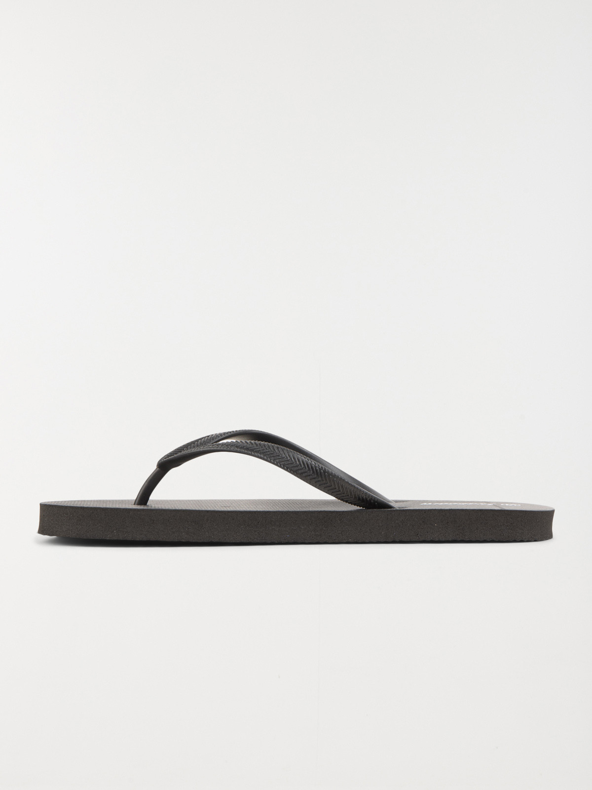 Tongs noires femme (36-42) Tongs noires femme (36-42)