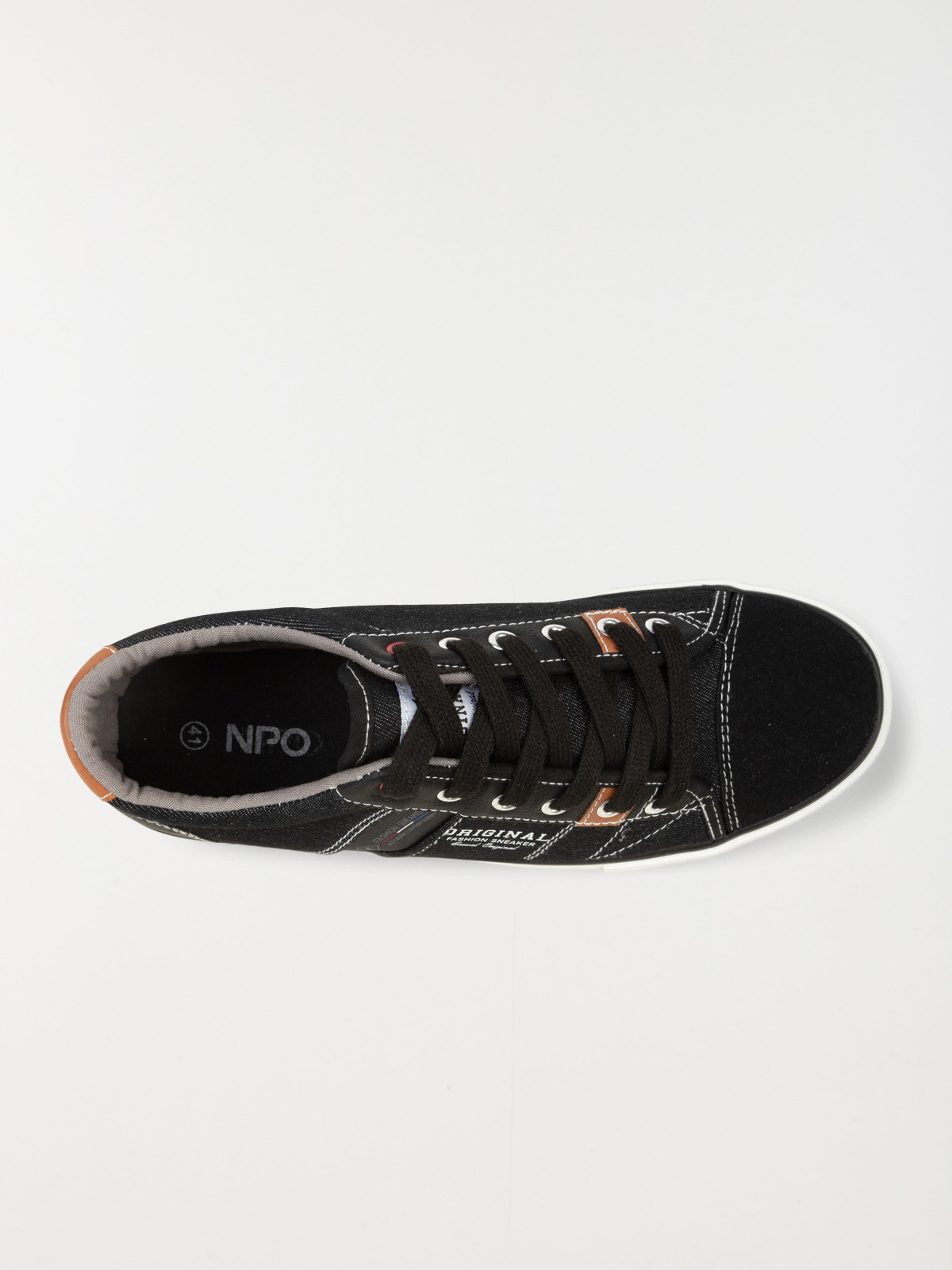 Tennis noires homme (40-45) Tennis noires homme (40-45)