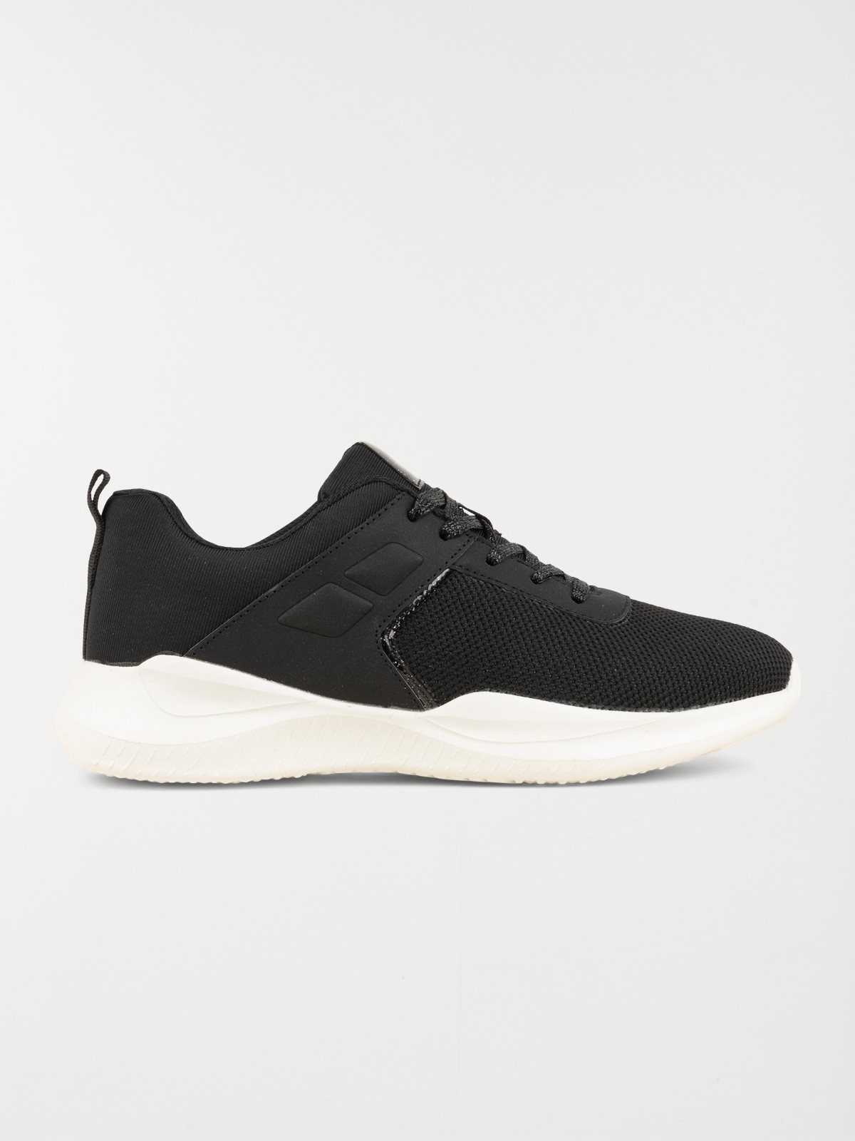 Basket de sport noir femme (36-41)