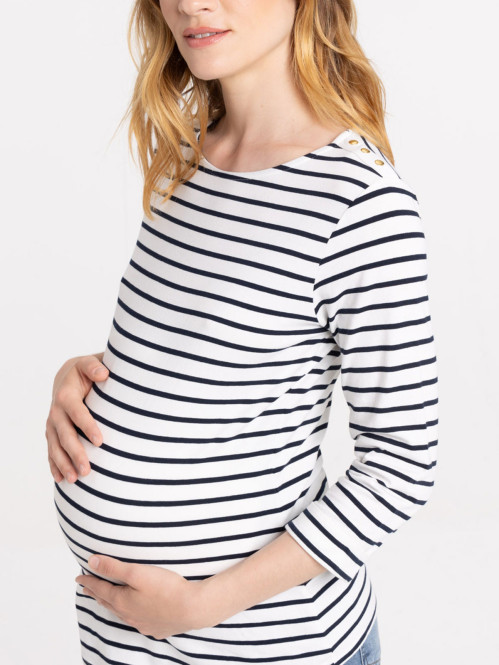 T-shirt rayé écru et marine...