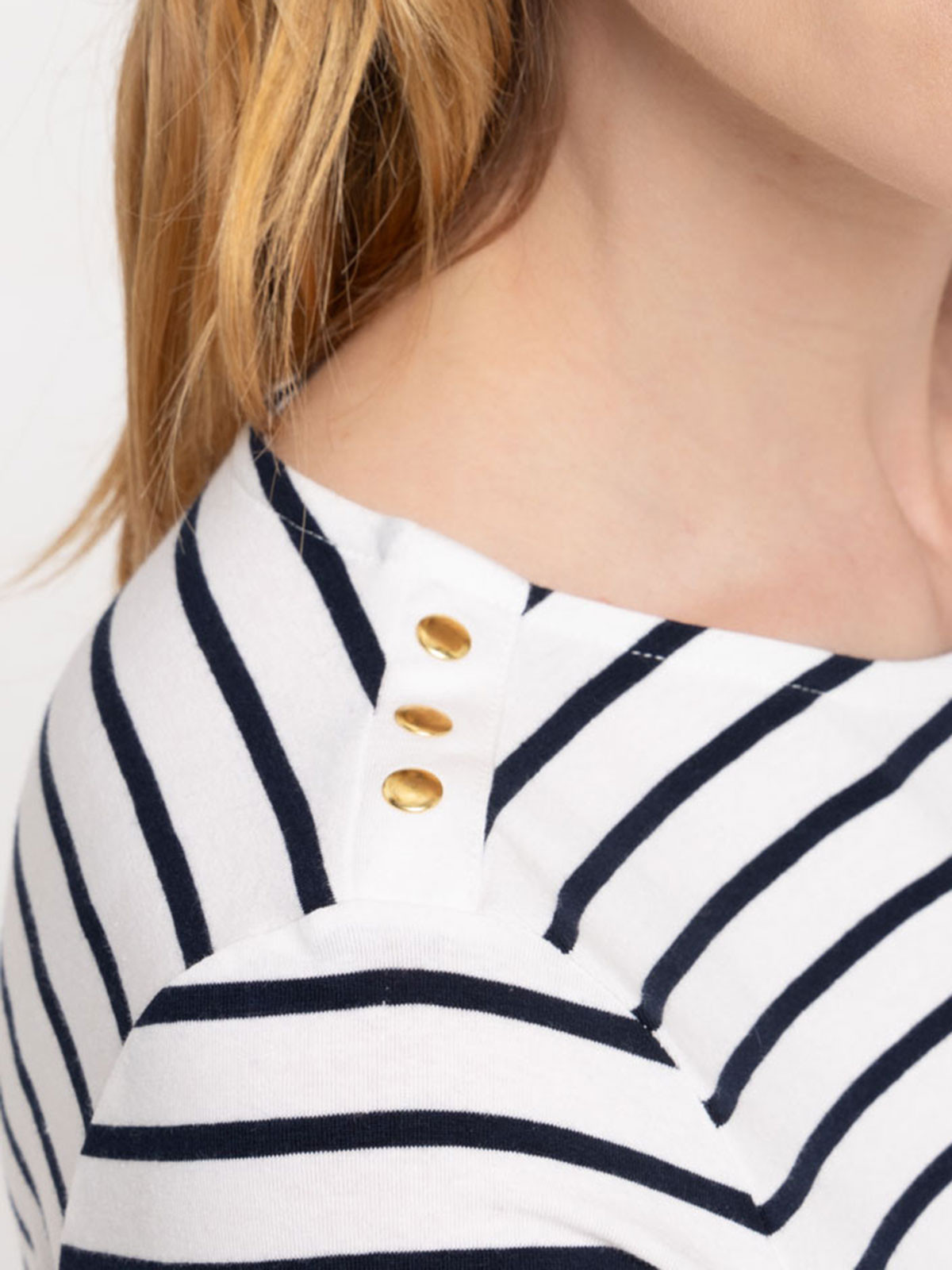 T-shirt rayé écru et marine maternité