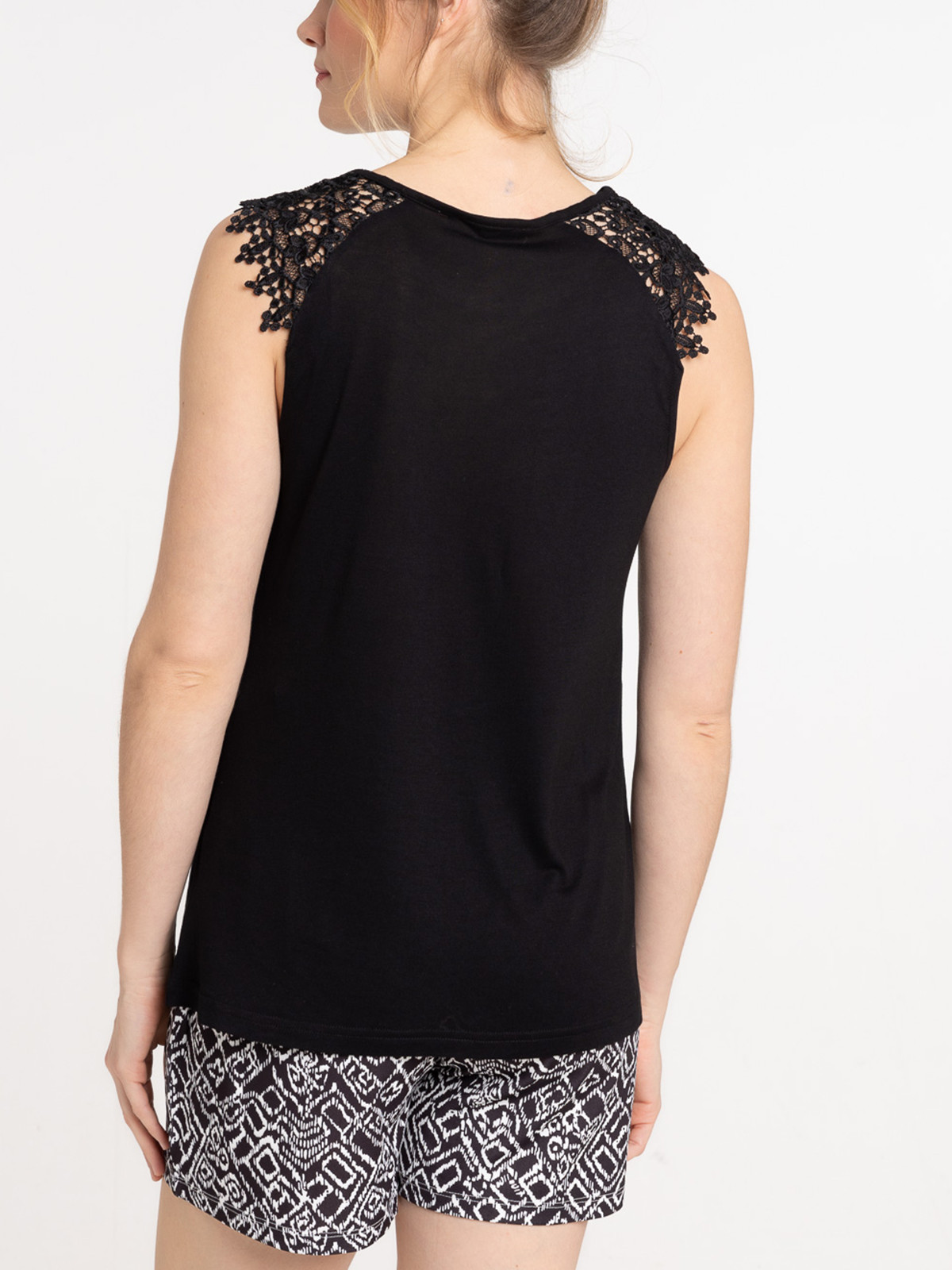 Débardeur noir dentelle épaules femme Débardeur noir dentelle épaules femme